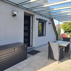 Apartment Moderne Ferienunterkunft/wohnung, Burgthann